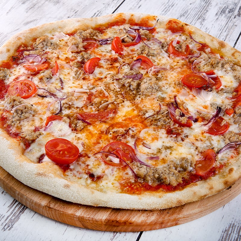 Pizza “Tonno”